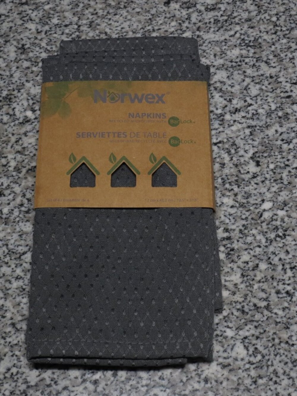NEW Norwex Napkins Gray Set of 4 Recycled Microfiber with BacLock